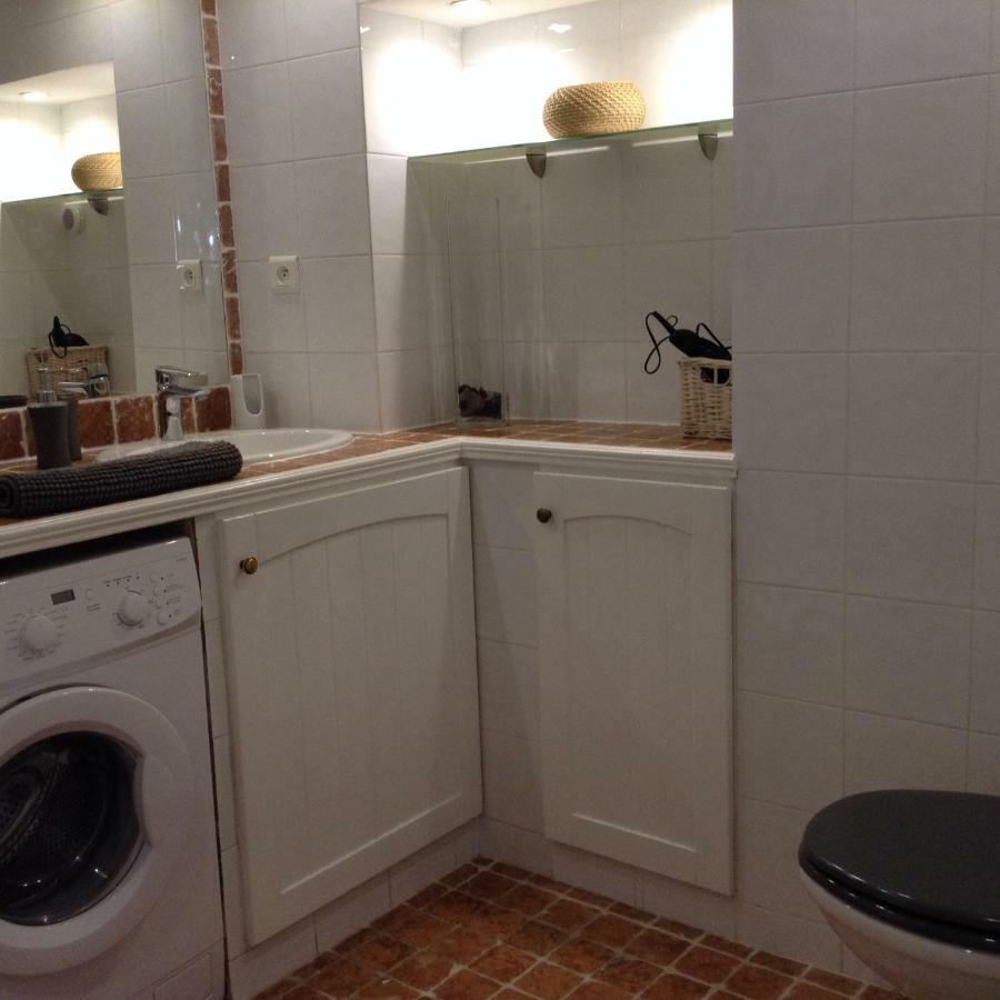 אנטיב Vieille Ville 1 - Luca'S Apartment, 1 Bedroom, Max 2 Adults And 2 Kids מראה חיצוני תמונה